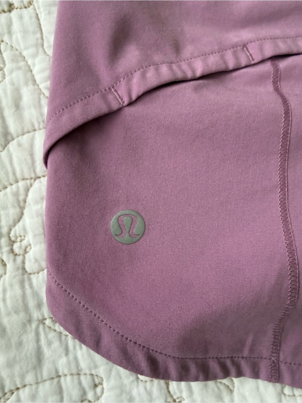 Lululemon Speed Up short, HR 2.5” size 4 - Picture 5 of 7